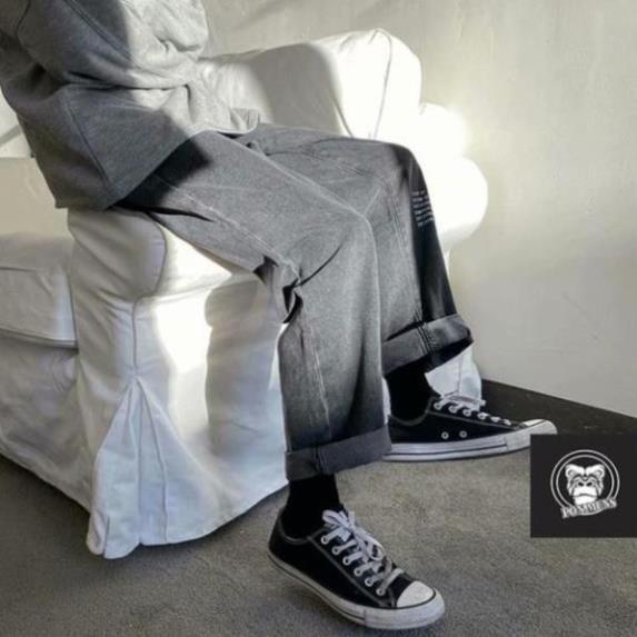 Quần JEAN NAM ỐNG RỘNG màu xanh nhạt và đen Pon.mens | BigBuy360 - bigbuy360.vn