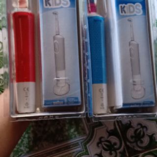 Bàn chải máy Oral B trẻ em(made in Germany)