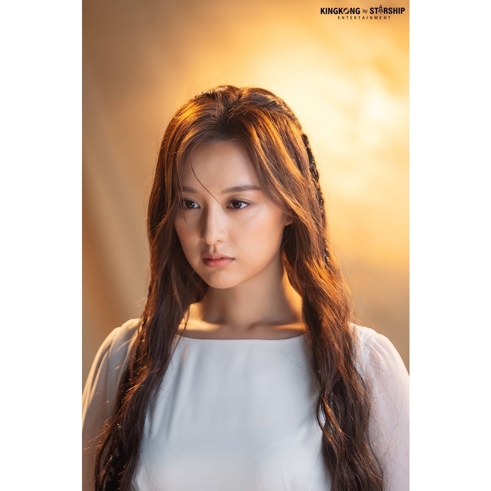 Combo ảnh 6x9 Kim Ji Won - ÉP PLASTIC in theo yêu cầu