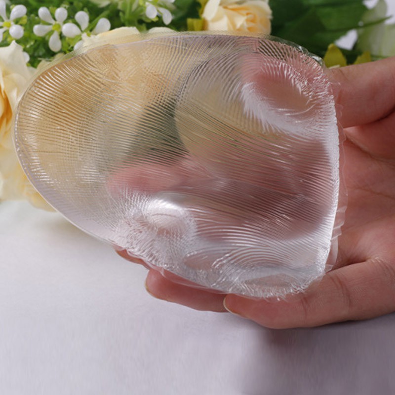 Miếng silicon nâng ngực trong suốt