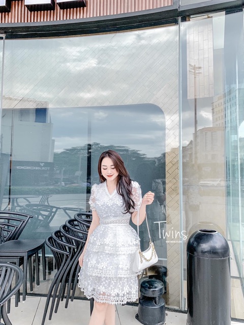 Váy ren tơ hoa 3 tầng 20019