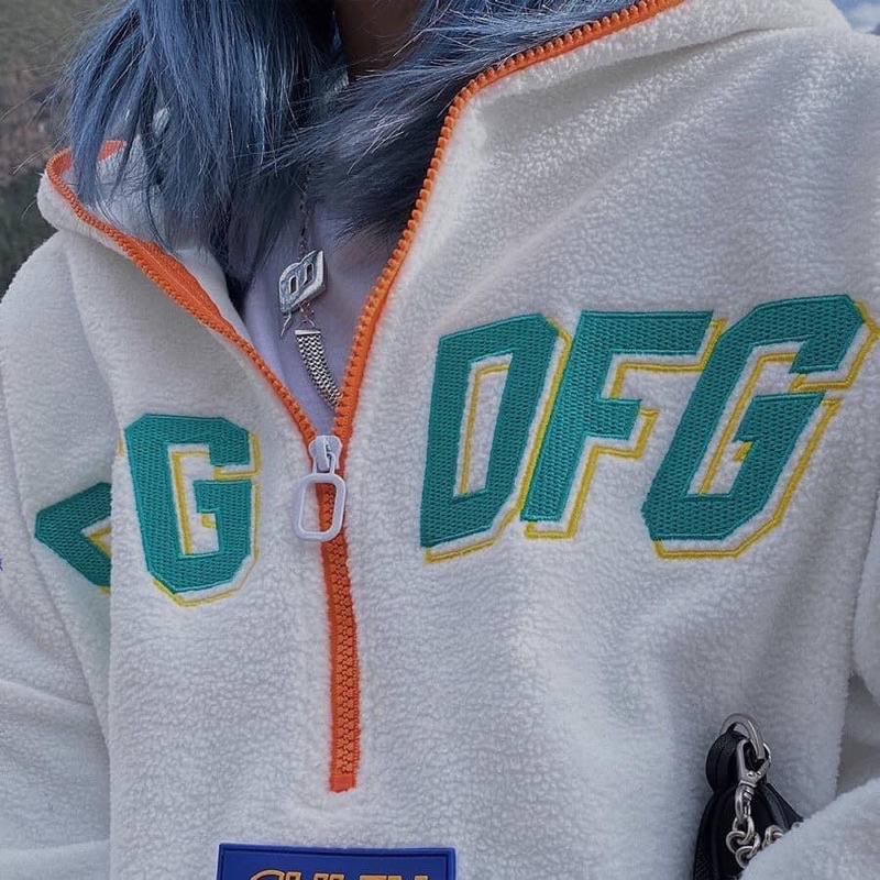 Áo hoodie bông cổ khoá chữ thêu