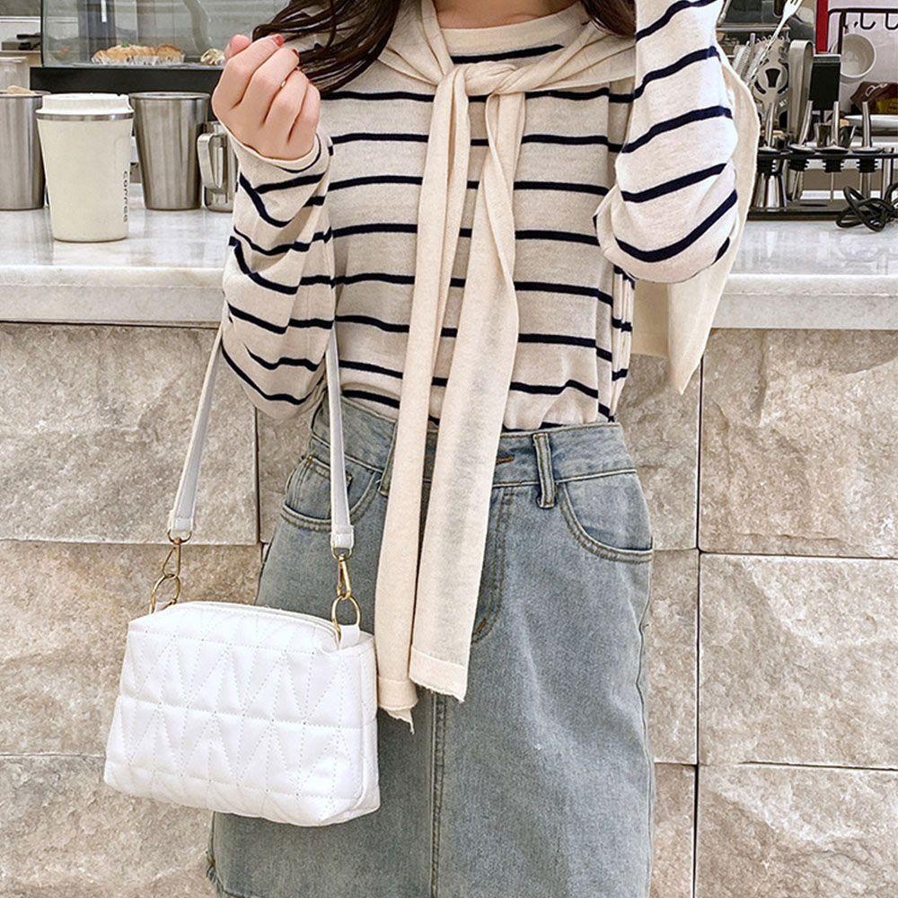 Túi Đeo Chéo Thêu Họa Tiết Hình Thoi Phối Dây Xích Thời Trang MIHAN1