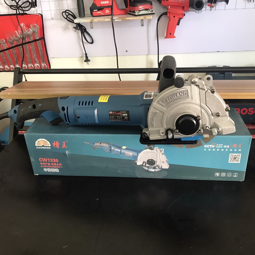 Máy cắt xẻ rãnh tường 1 lưỡi Caowang chính hãng 1336 hỗ trợ cắt góc tặng kèm bơm+ lưỡi -Bảo hành 6 tháng