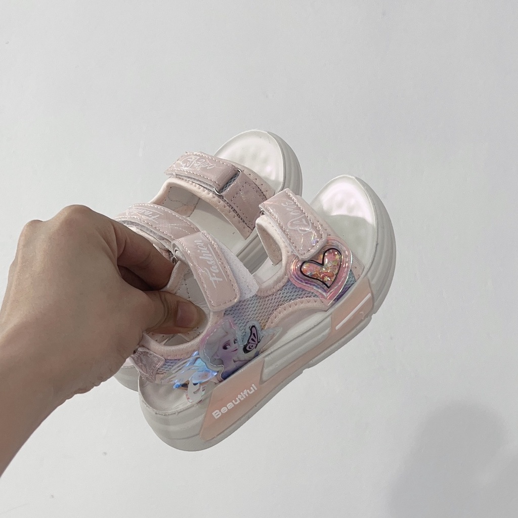 Dép quai hậu bé gái - Sandal cho bé quai dán cánh tiên, đế siêu mềm đi học đi chơi Babybees 652 852 (có ảnh thật)