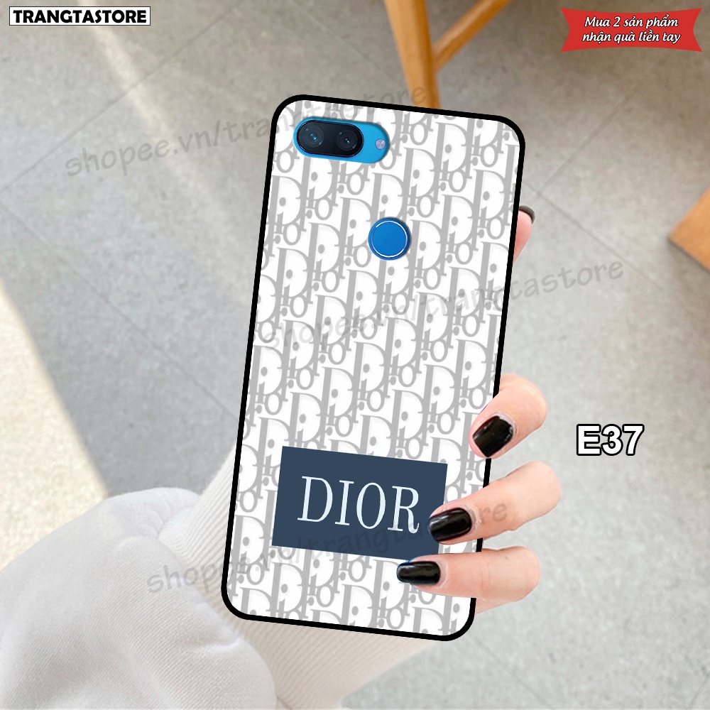 Ốp lưng Xiaomi Mi 8 Lite in hình đáng yêu - phi hành gia.