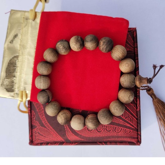 [SALE OFF] [Tặng Nhẫn] Vòng Ngọc Am xịn Tỳ Hưu, Hạt charm mạ vàng  hương thơm tự nhiên dành cho nam nữ | BigBuy360 - bigbuy360.vn