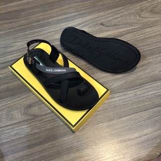 Dép sandal quai chéo
