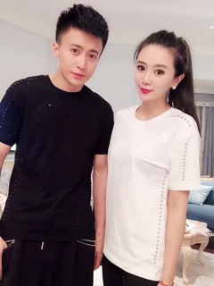 Áo phông đính cườm đính đá
