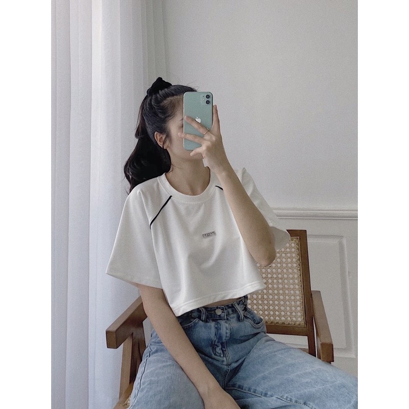 Áo croptop viền replei