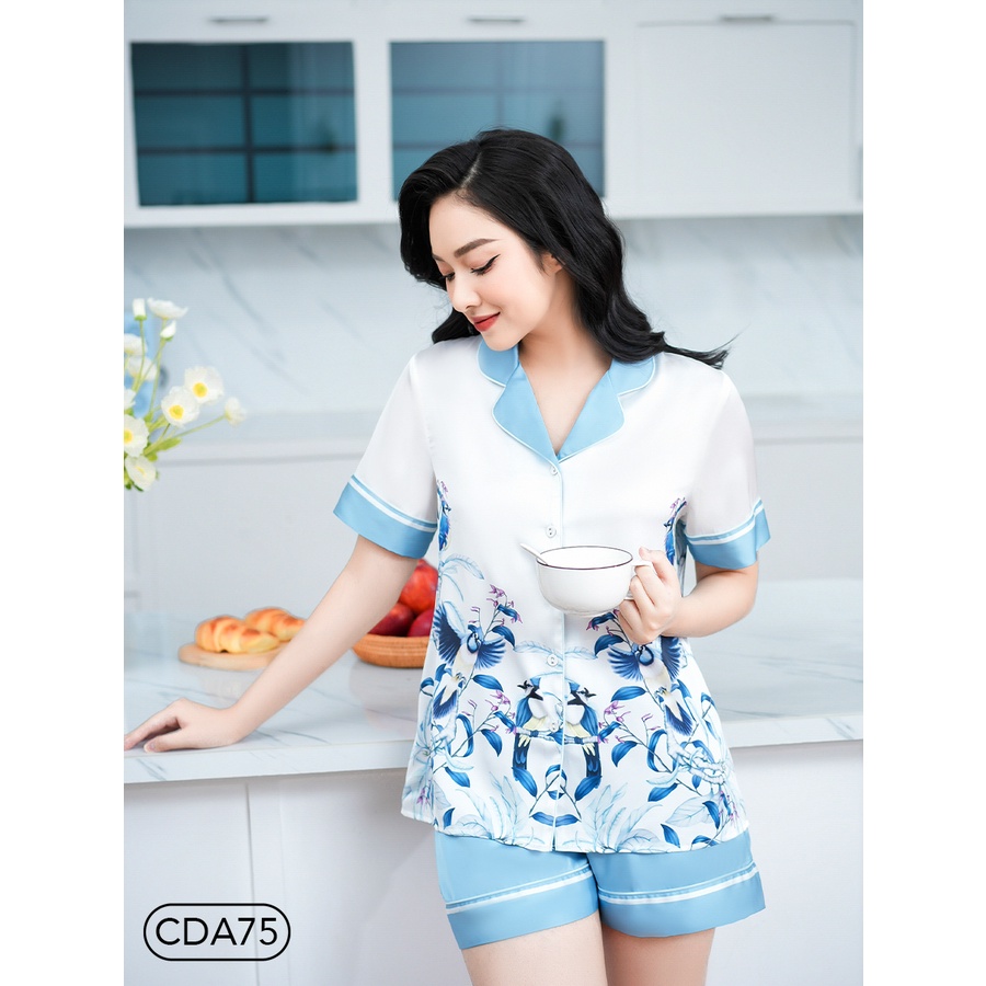 Bộ ngủ satin ZAM Luxury - CDA75 - áo ngắn tay quần đùi hoạ tiết