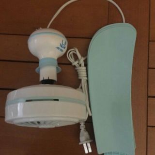 Quạt trần mini treo màn