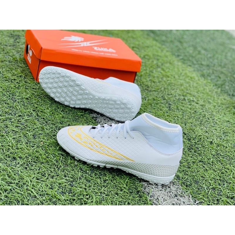 giày đá bóng cổ cao