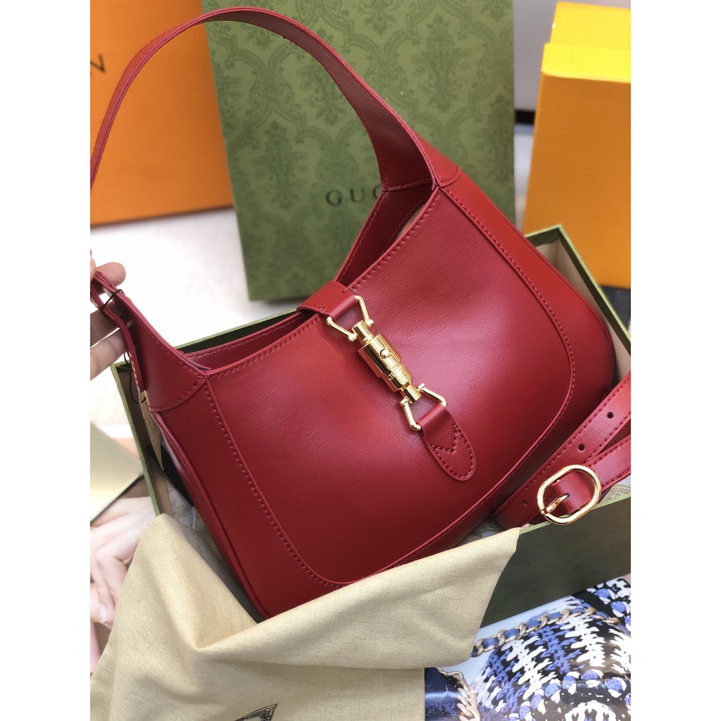 Túi quai da bầu super màu đỏ size 28cm