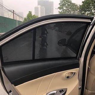 Rèm che nắng ô tô thông minh (lên xuống tự động theo kính)