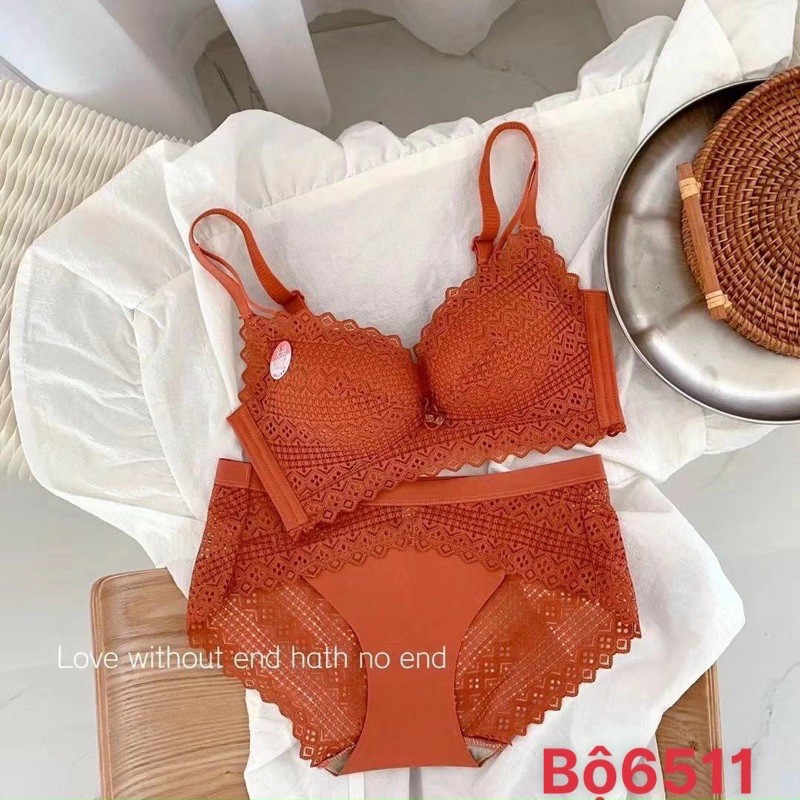 Bộ đồ lót, áo ngực ren không gọng tạo khe push upcho nữ