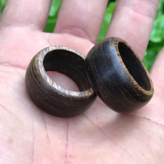 Nhẫn trầm sánh ghép chìm