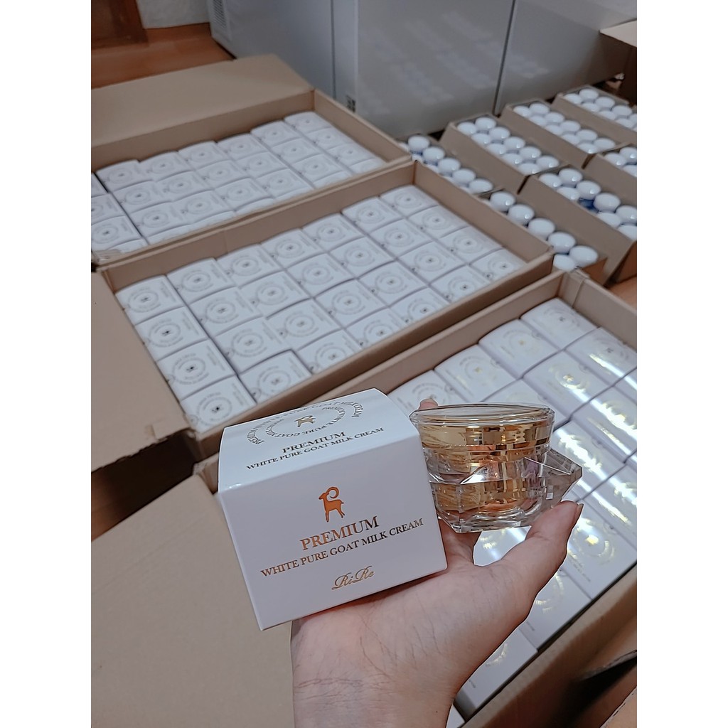 Kem dưỡng trắng da sữa dê Rire Premium White Pure Goat Milk Cream