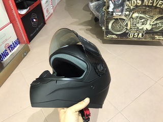 Mũ bảo hiểm M136