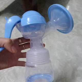 Máy vắt sữa bằng tay