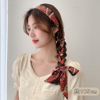Tuban buộc toac khăn trải quàng cổ