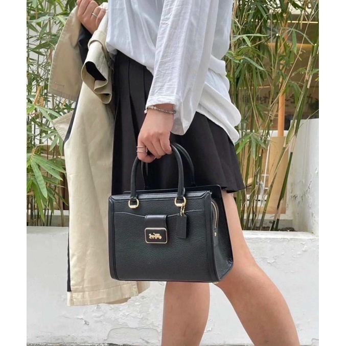 Túi công sở Coach Grace sang chảnh