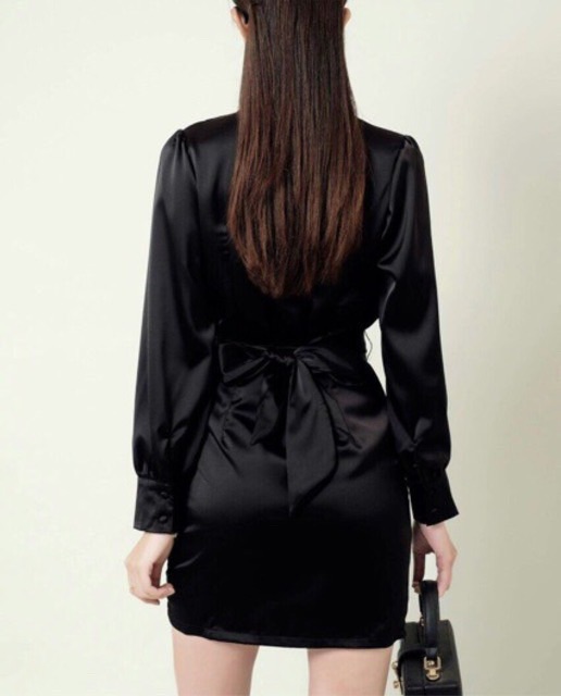 Đầm tim chéo nhún thun cực sang cùng với Sacy Dress | BigBuy360 - bigbuy360.vn