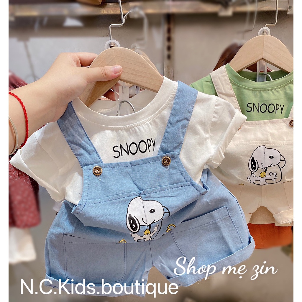 Yếm chó nhiều màu snoop cho bé