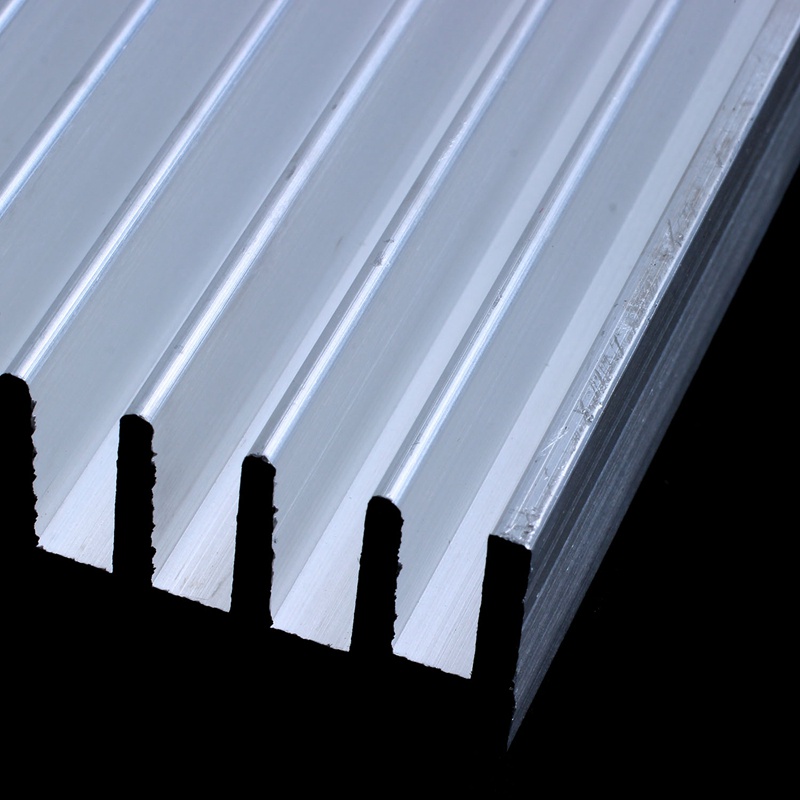 Tản NhiệT Nhôm KiểU DáNg ĐộC ĐáO 90Mmx90Mmx15Mm