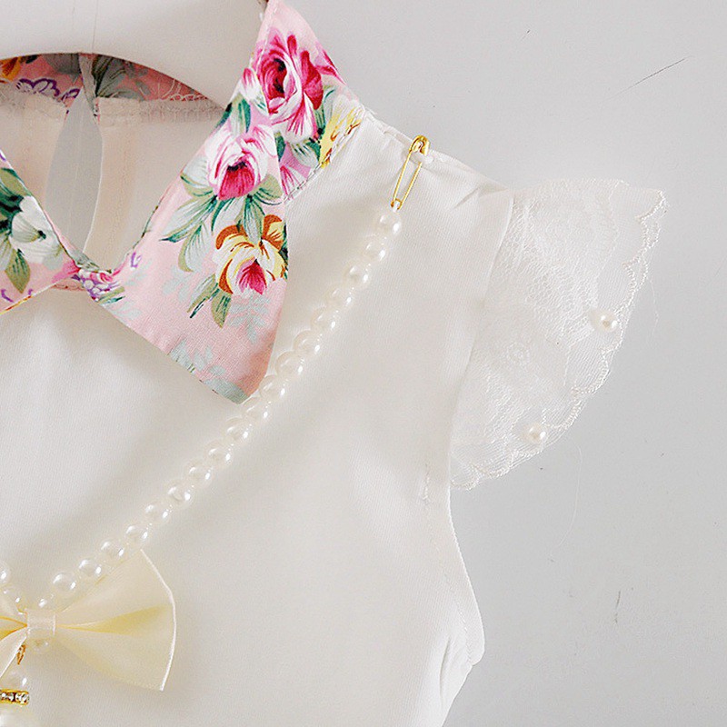 Áo kiểu và váy hoa dễ thương cho bé