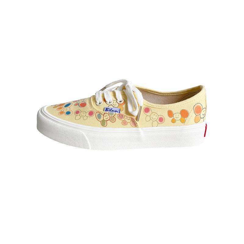 Giày vải dây buộc họa tiết hoa xinh đáng yêu