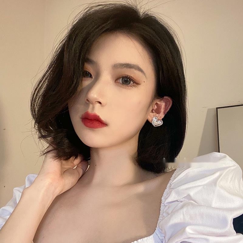Khuyên Tai Hình Trái Tim Phong Cách Hiphop Thời Trang Hàn Quốc