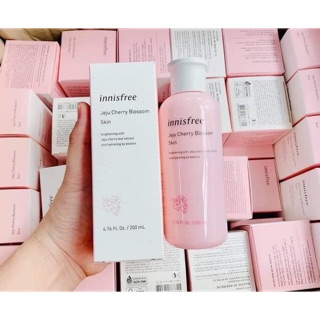 Toner innisfree cherry blossom