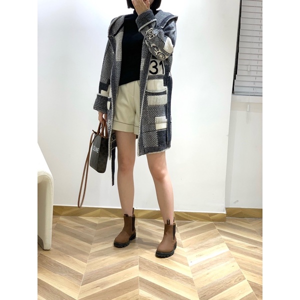 Áo cardigan nữ có mũ dáng dài hoạ tiết kẻ thương hiệu thời trang cao cấp Chanel Channel 𝘾𝙝𝙖𝙣𝙚𝙡 CN