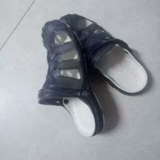 Dép sục nhựa các màu