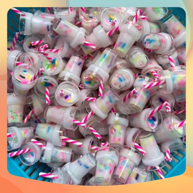 [ Ảnh Tự Chụp ] Ly Kem Dâu - Phụ kiện làm tiểu cảnh - Diy - Terrarium