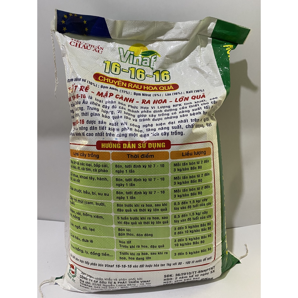 Phân bón nhập khẩu Nga NPK 16-16-16 Vinaf, tốt rễ, mập cành. Gói 1kg