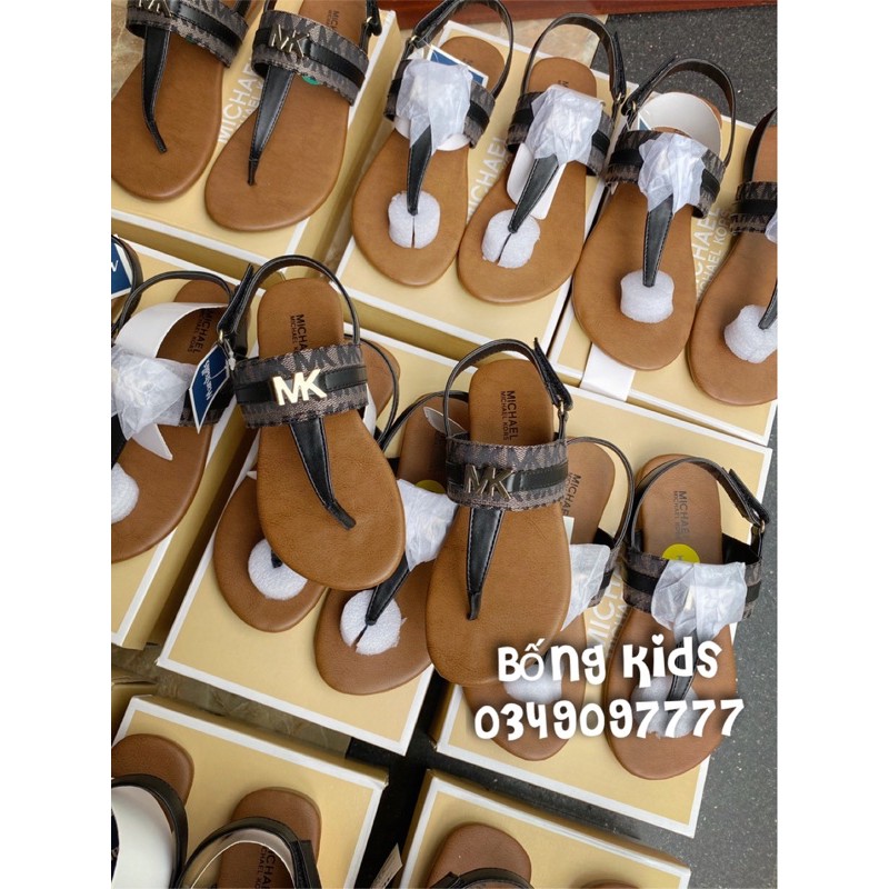 Sandal Bé Gái Xỏ Ngón Tag Đồg Nền Đen MK