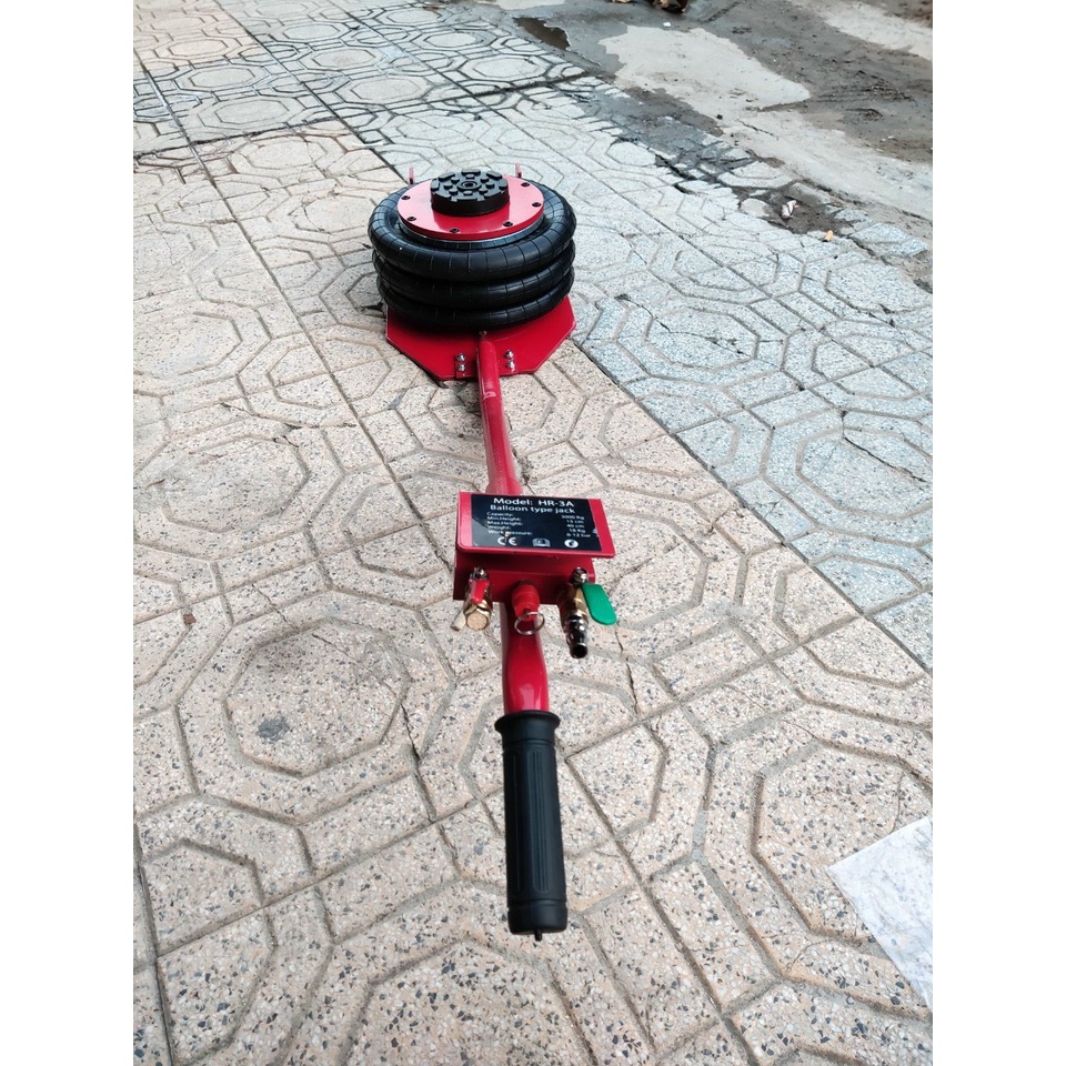 Kích hơi con đội nâng gầm xe ô tô