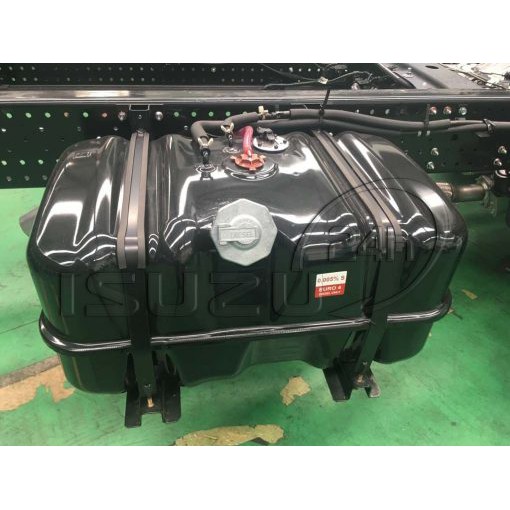 Nắp bình dầu  Isuzu NQR, Isuzu FVR, Isuzu NPR, Isuzu FRR, Isuzu QKR 210 đầu vuông
