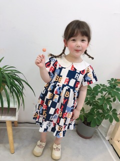 Váy cổ sen vải đũi
