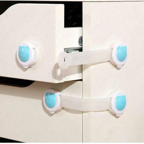 Khóa tủ,ngăn kéo an toàn cho bé