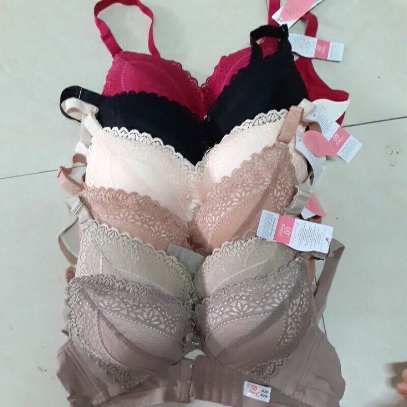 Áo lót ko gọng mã số 2056 ảnh thật video Shop tự quay ạ