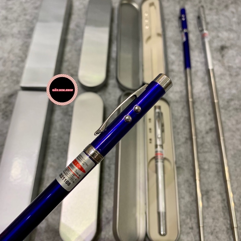 Bút chỉ bảng, bút thuyết trình có đèn laser