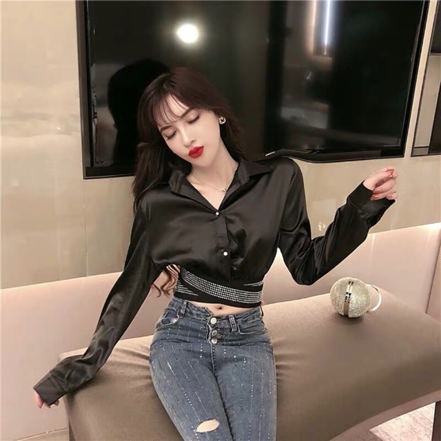 (ORDER) Sét áo sơ mi crotop viền đá+ quần jeans cạp cao