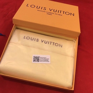 Clutch nam Size 25 cm Fullbox