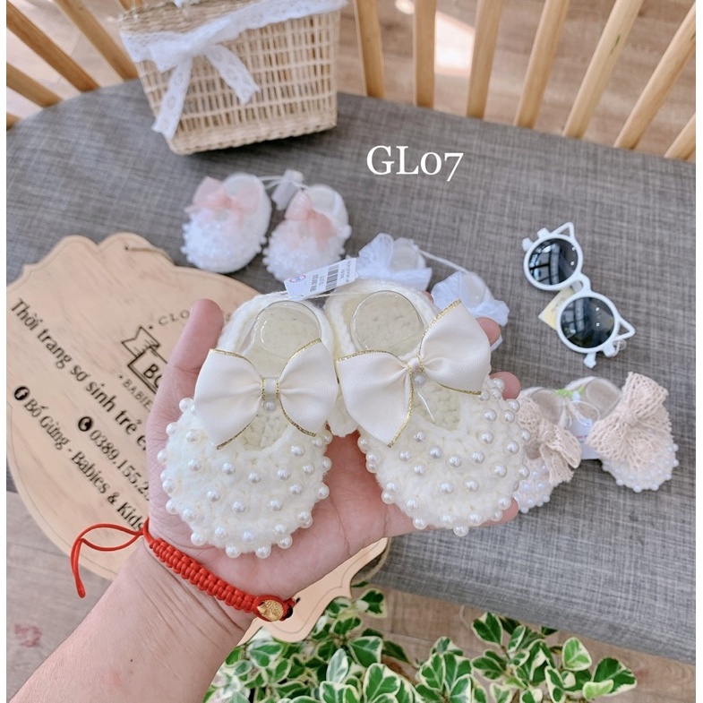 Giày len bé sơ sinh