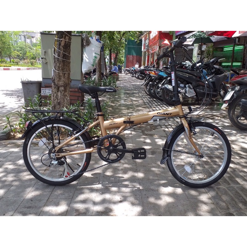 Xe đạp gấp Giant Airy 4.0 bánh 20”