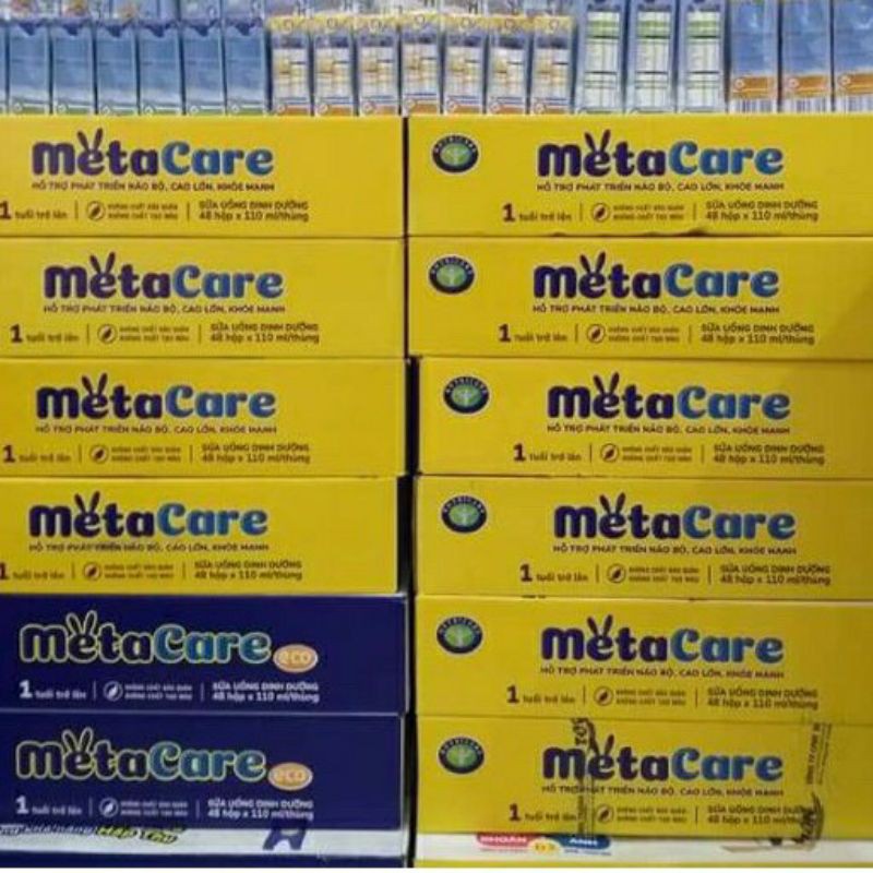 Thùng 48 hộp sữa Metacare pha sẵn Xanh, Vàng 110ml