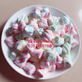 2 VIÊN KẸO MASHMALLOW ĂN THỬ